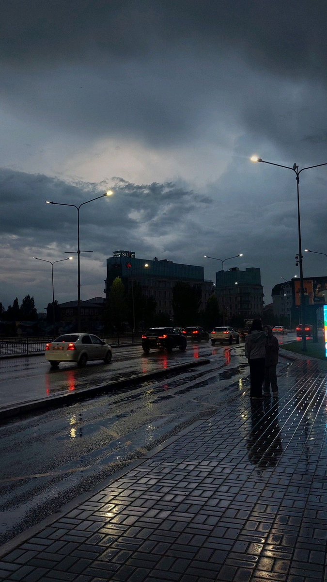 RAPMINUTE tweet media