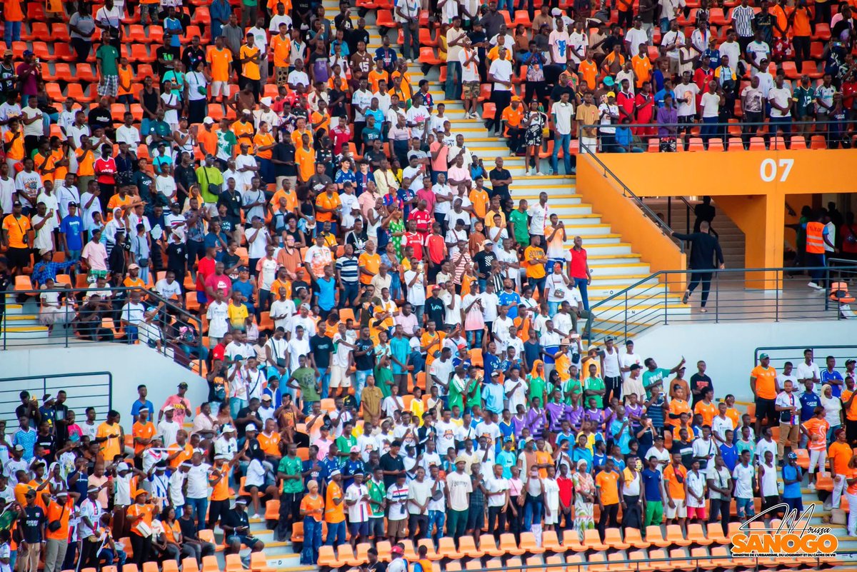 SOUTIENAUXELEPHANTS🇨🇮 tweet media