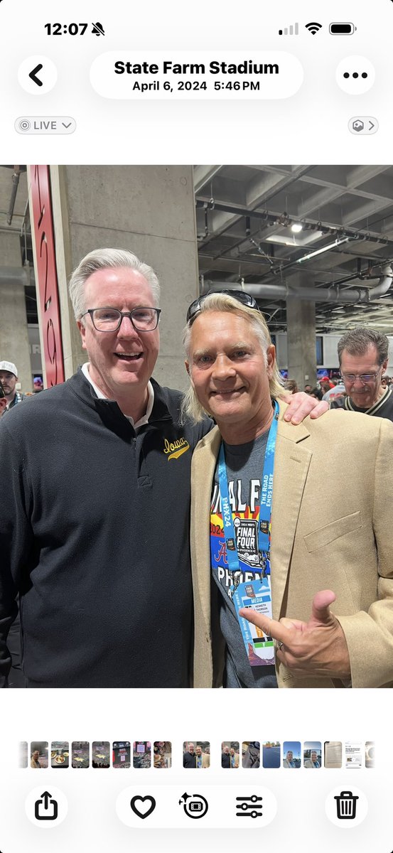 sportsxradio's tweet image. TWO Years Ago this #April ⁦@kenthomson87⁩ hot to hang out w/ his #Favorite #CollegeHoops #Coach #FranMcCaffery - he was ⁦@TheIowaHawkeyes⁩ then but this season took over his #AlmaMater ⁦@PennMBB⁩ - #UPSET @Yale today to #WIN #IVY #DancinTime Baby! ⁦@chuckedel