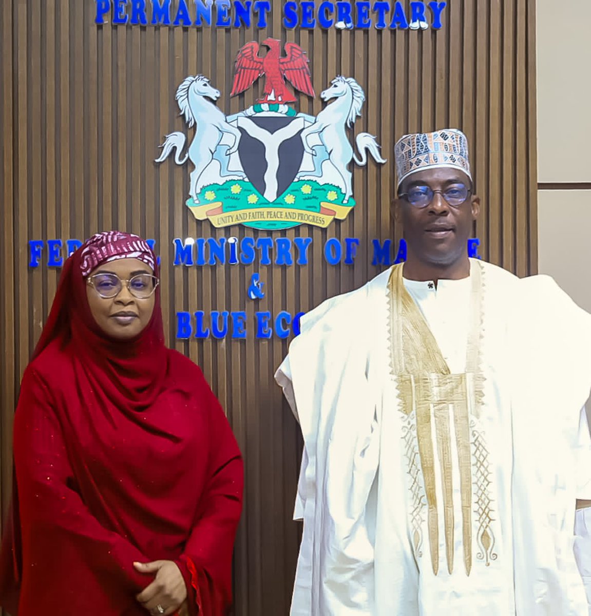 TheHintsNews tweet media