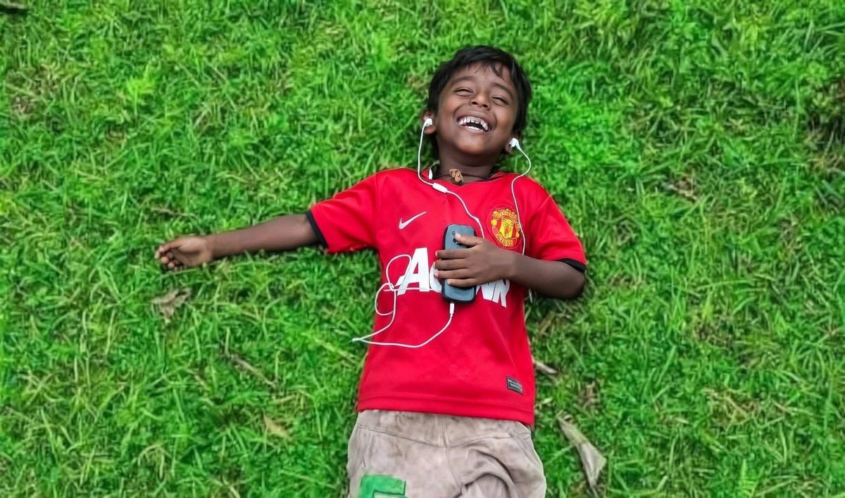 I will take a break from Supporting this Club. 

MANCHESTER UNITED want to give me Diabetes....they too SWEET 😂❤️.