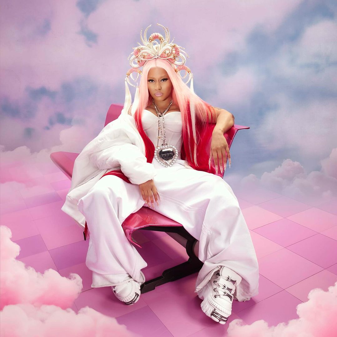 OnikaStatistics tweet media