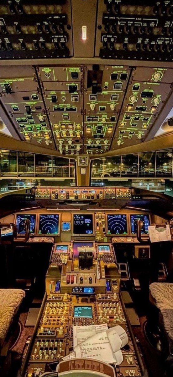 🇫🇷Jacques Clostermann tweet media