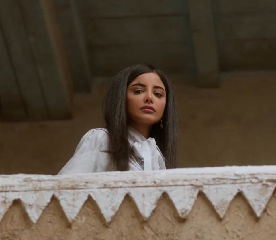 واحاول اسرق النظراااات