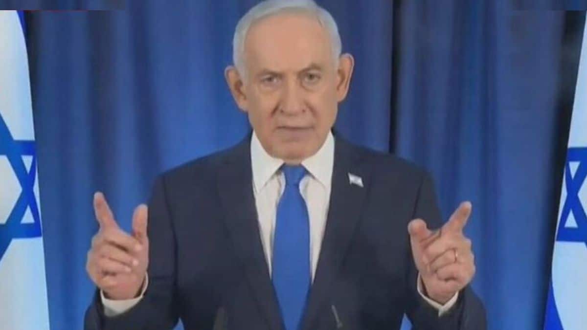 Jonathan Cook tweet media