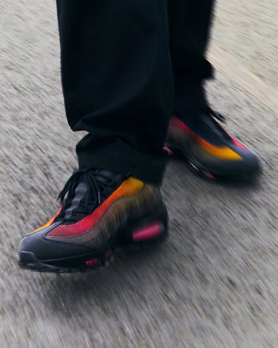 ModernNotoriety's tweet photo. LORENZ.OG x Nike Air Max 95 "Volcano" 🌋

📍 The Block P, Liverpool
🗓️ March 28th
📈 110 pairs
🏷️ £110 https://t.co/PJSJKOYXHx