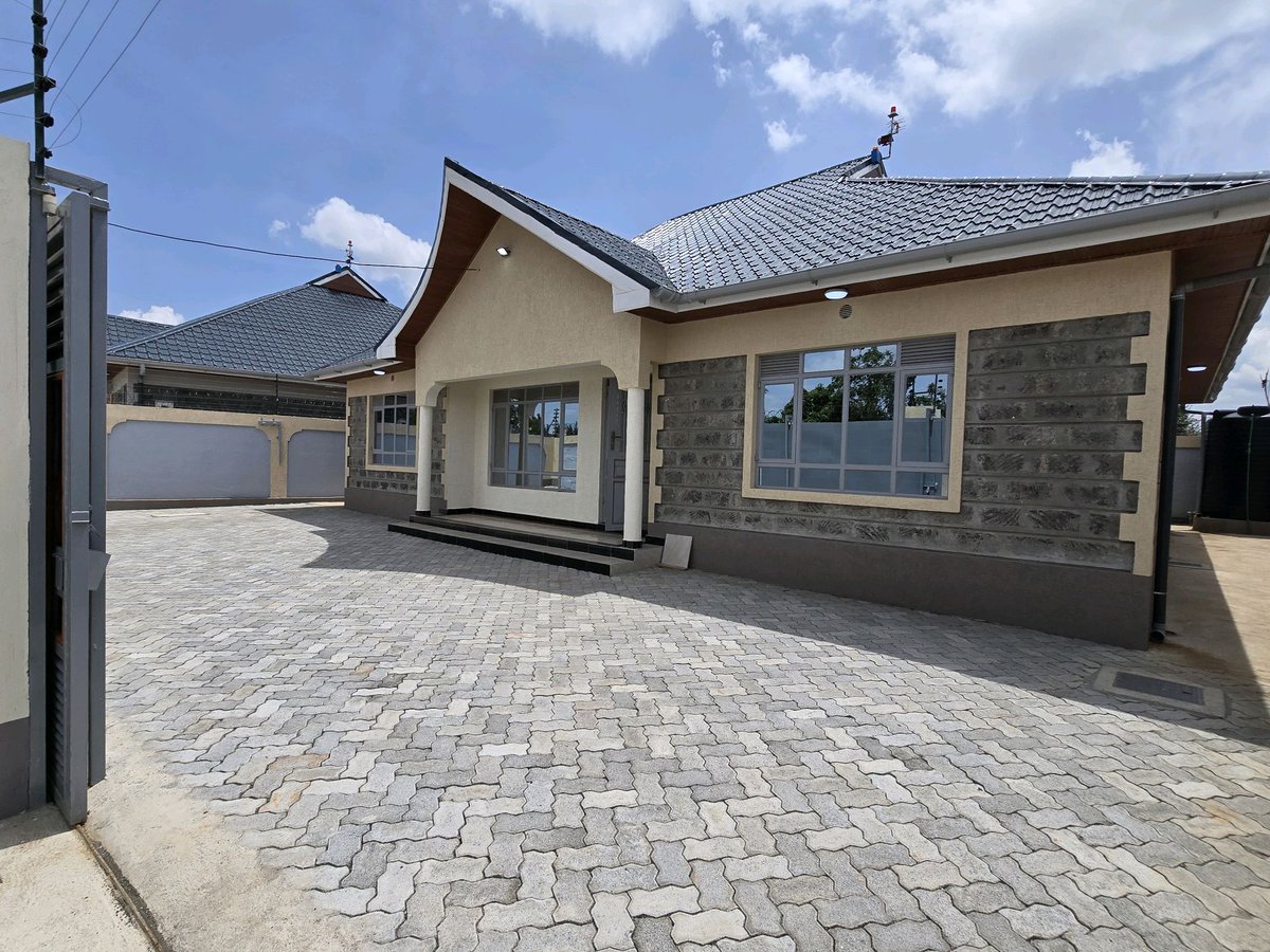 josephnetwork50's tweet photo. Hello my friend, hope you’re doing well.

Kindly check out our Juja Apartment Project — beautiful 3-bedroom apartments selling at KSh 8M, only 300m off the tarmac.

Watch the short video here:
https://t.co/RXzO9ss0Ei

More details on our website:
https://t.co/VS1K5dHUzQ https://t.co/GQ561Udbcl
