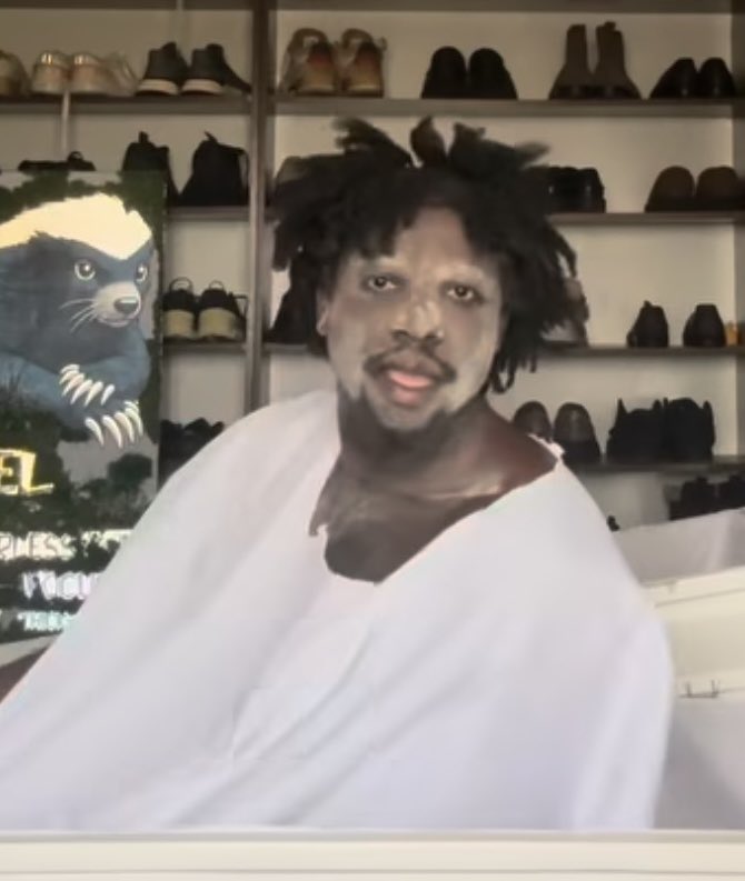 SvMzLolo ⁶𓅓 tweet media