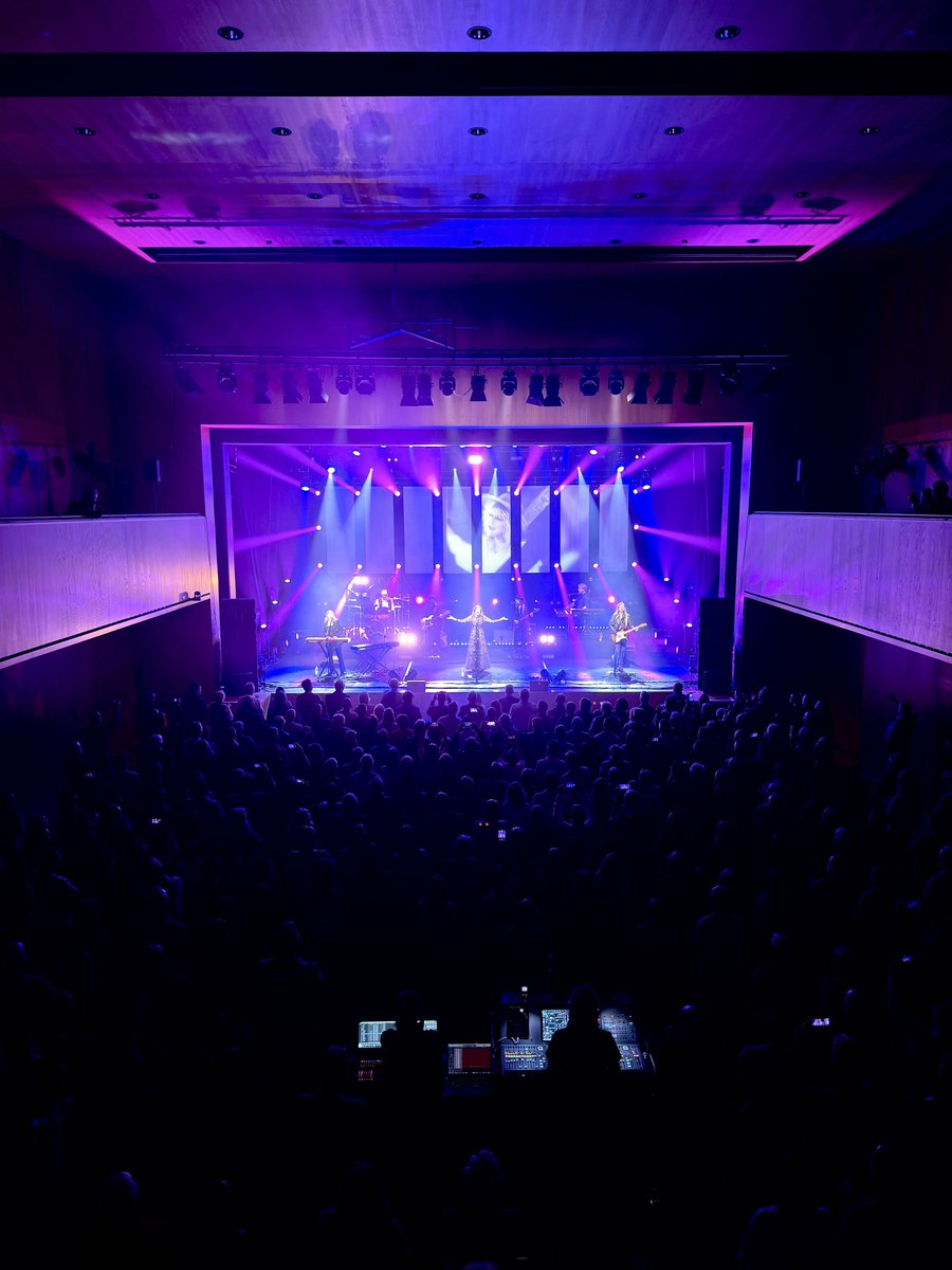 Rumours Of Fleetwood Mac tweet media