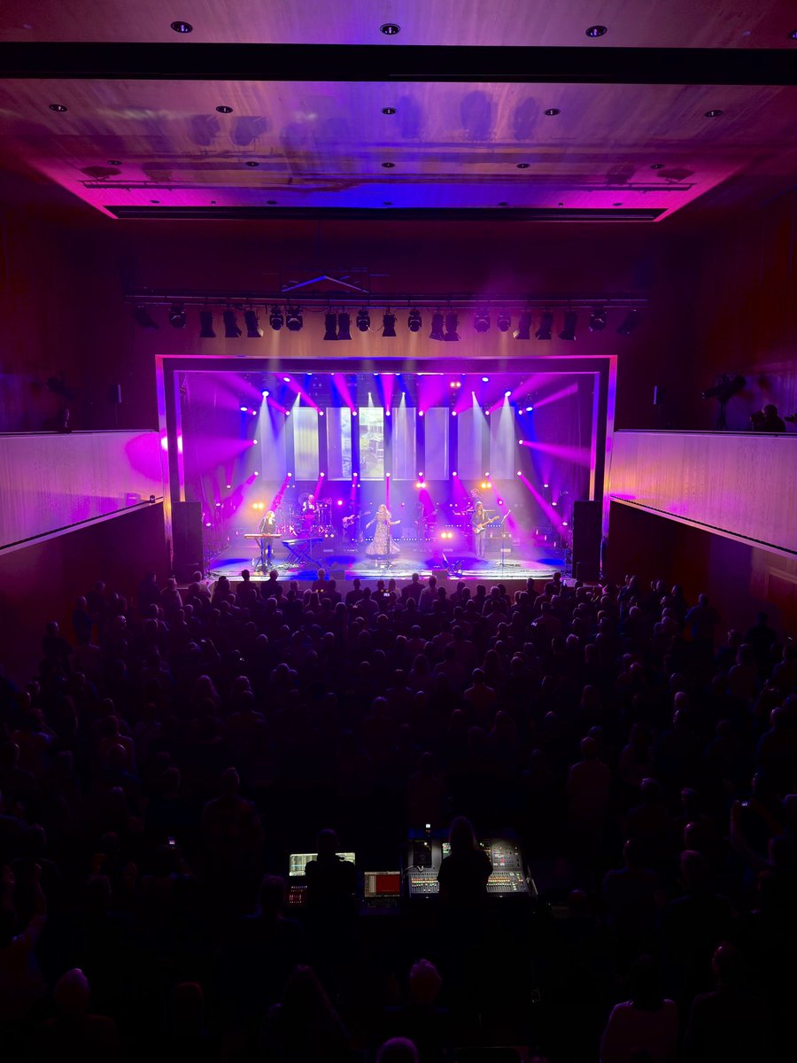 Rumours Of Fleetwood Mac tweet media