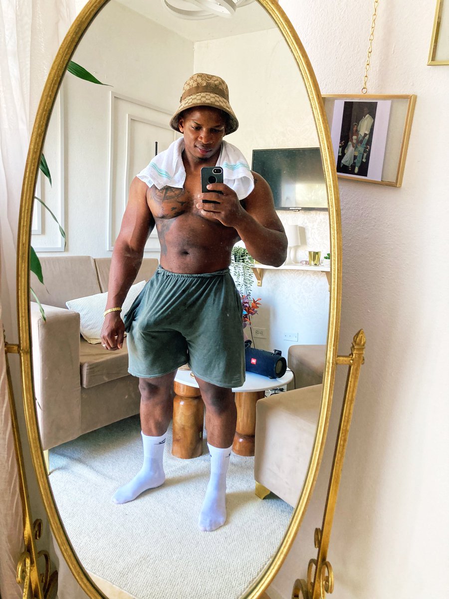 👅negrito frechz💦 tweet media