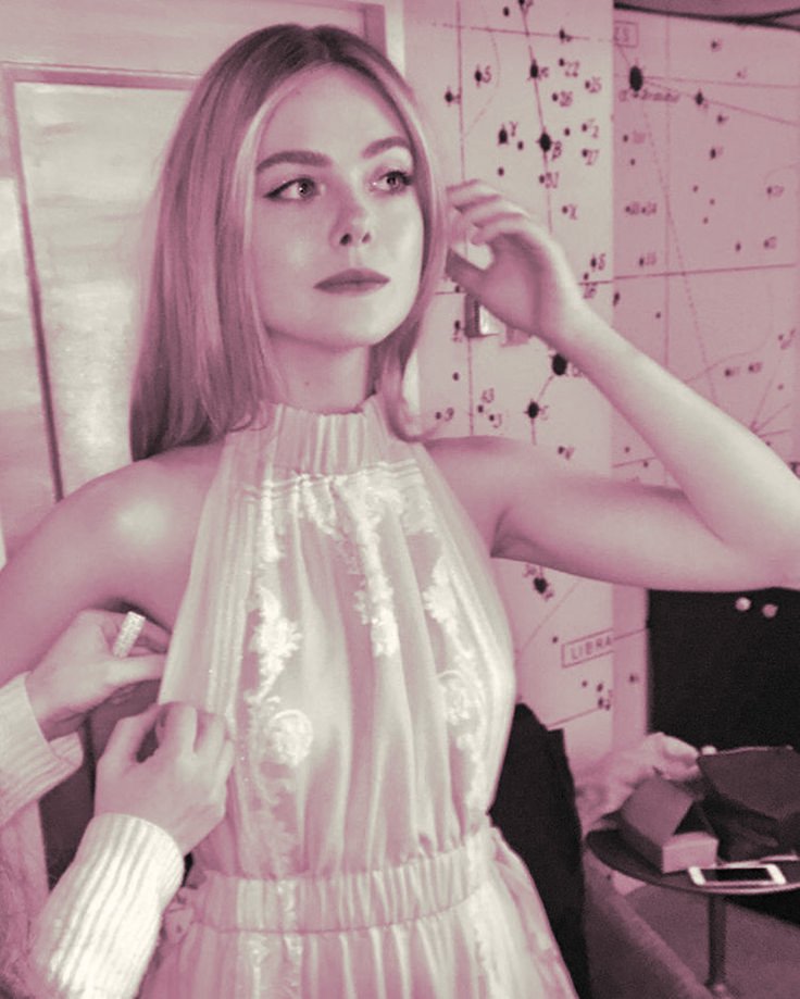 ،̲،ᅟ𝒜𝑢ᚱᵒ͟ʀ͟ᴀᅟ tweet media