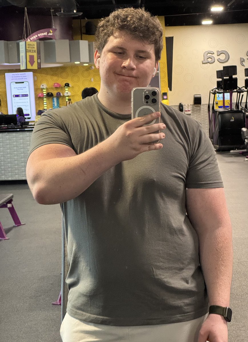 LiftingBoy tweet media