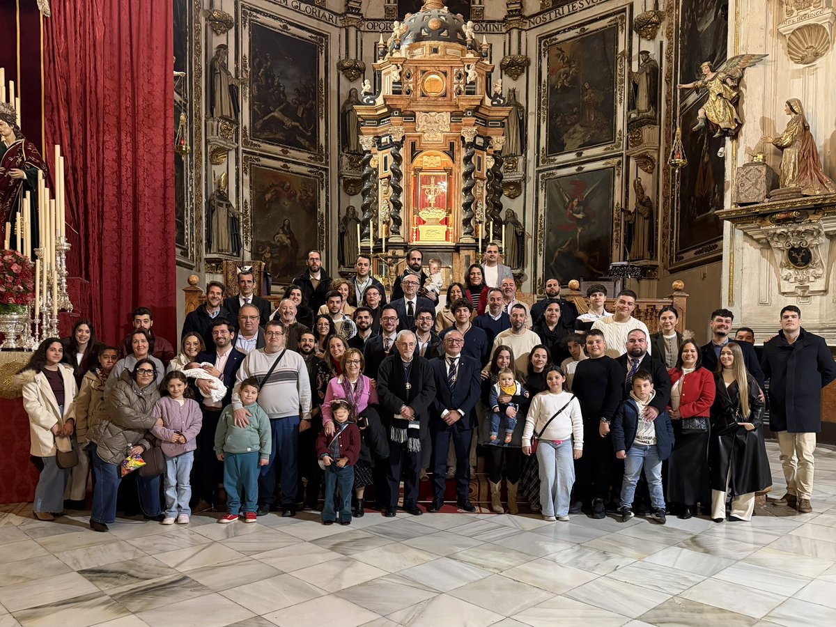 Cofradía de la Humildad tweet media