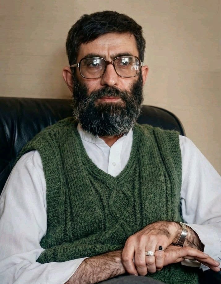 اللهُمَّ احشرني معهُ بحقّ محمّد وآلٍ محمّد ..