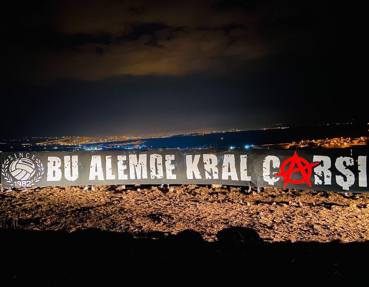 carsianadolu's tweet photo. 1982’den beri Kapalıda, deplasmanda Beşiktaş mücadelesinin olduğu her yerde kral biziz! #çArşı
#çArşıDoğuAnadolu https://t.co/W0hD4yVps2