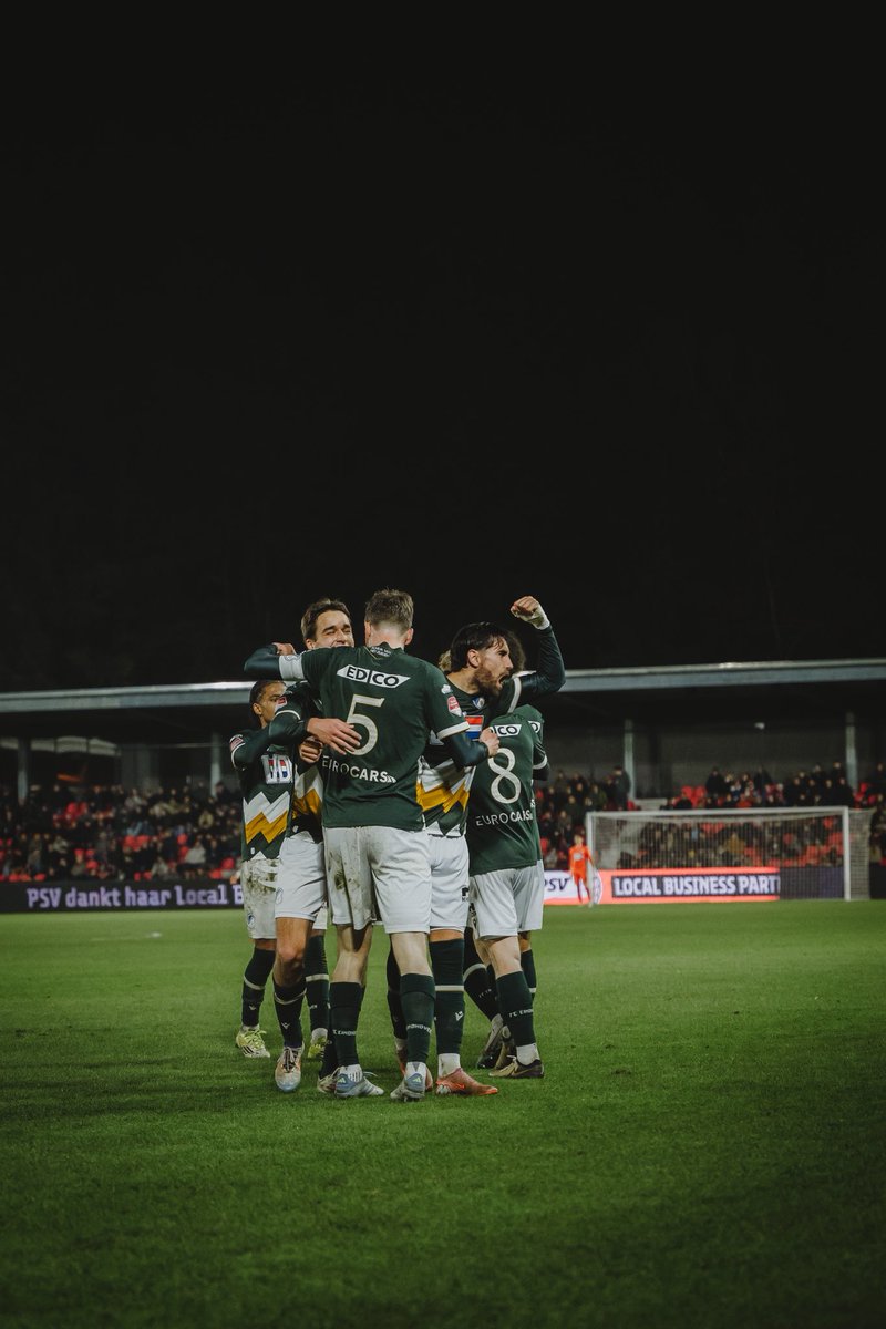 John Neeskens tweet media