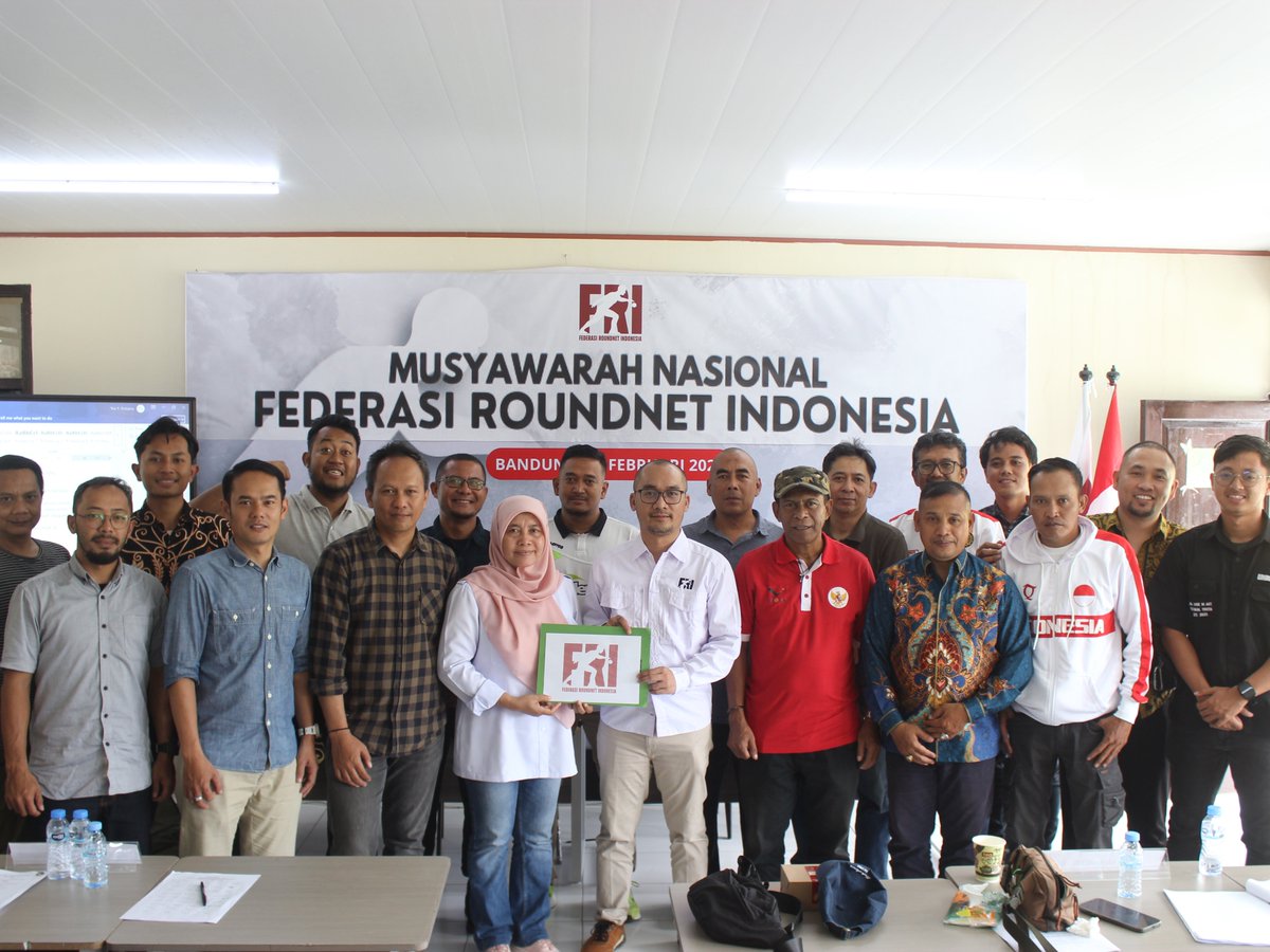 roundnetindo's tweet photo. 2. Genta Fajar terpilih aklamasi menjadi Ketua Umum Federasi Roundnet Indonesia (PP FRI) untuk periode 2026-2030. Lanjut > #roundnetindonesia #federasiroundnetindonesia #roundnet https://t.co/BxUWuTz1E1