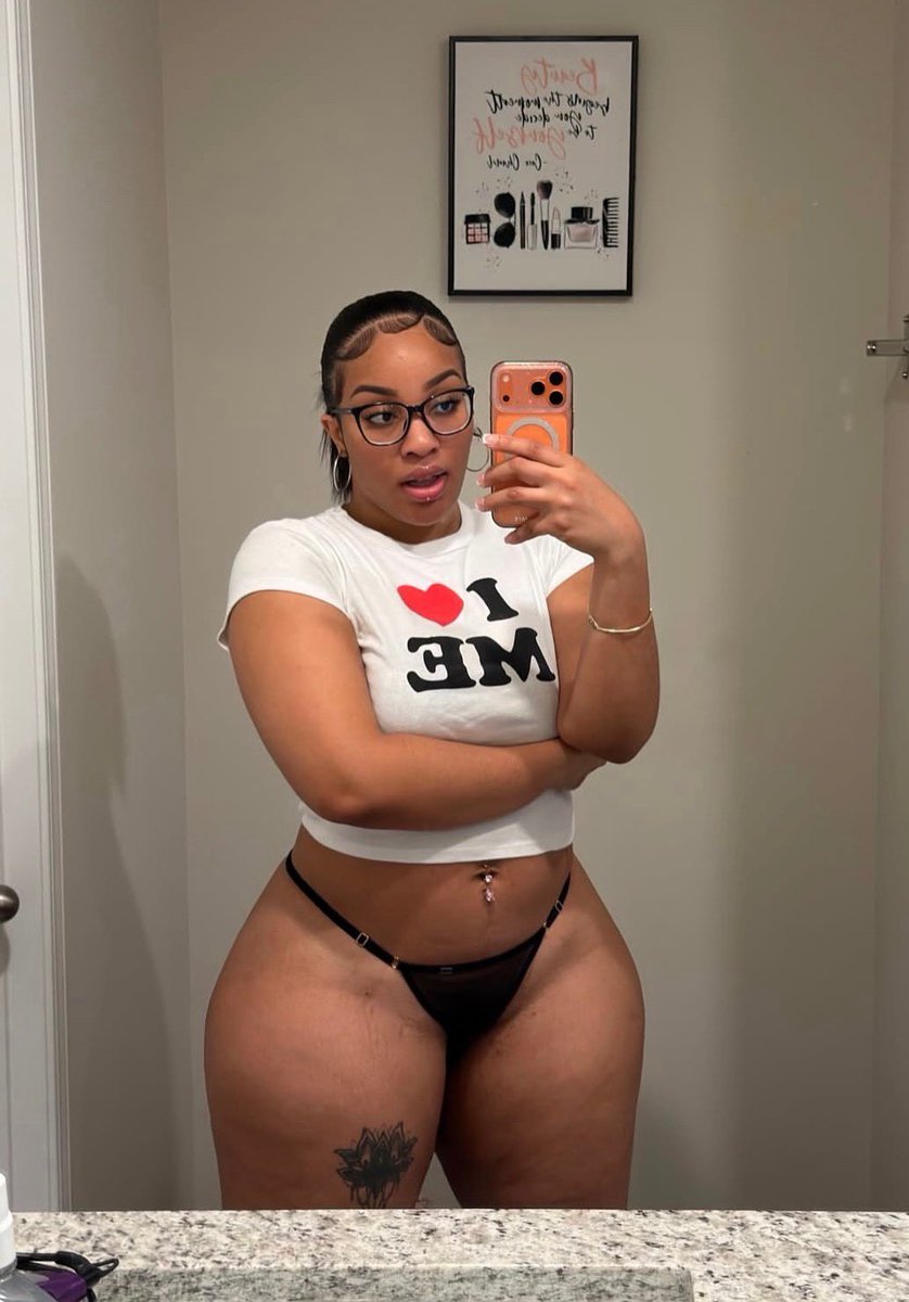 Melanins Castle 🤎 tweet media