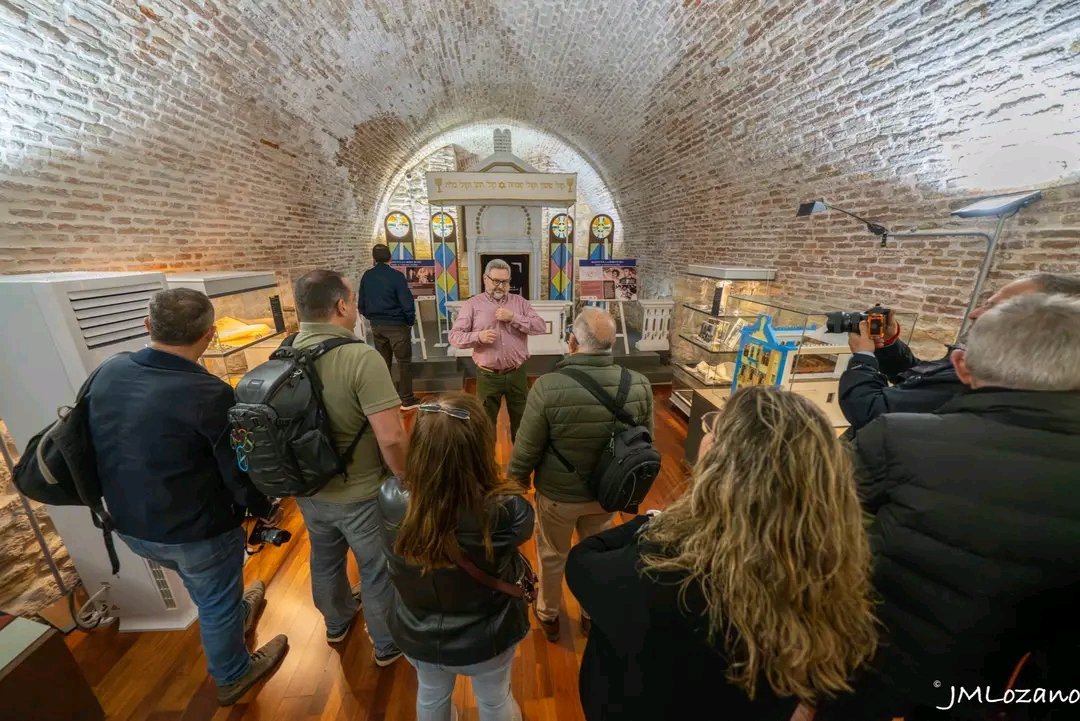 Photowalk Melilla tweet media