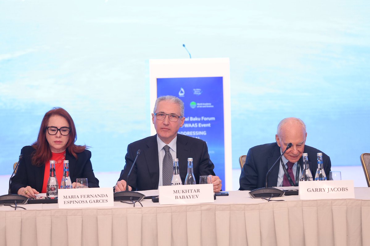 María Fernanda Espinosa tweet media