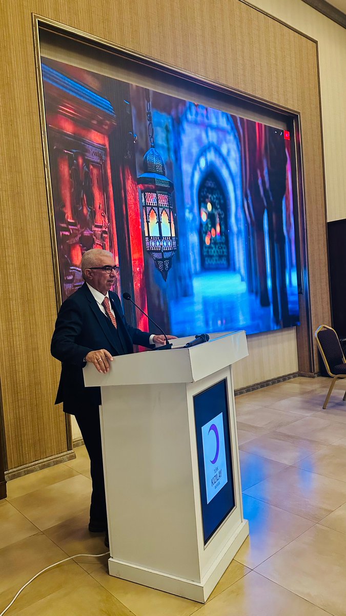 KizilayKurumsal's tweet photo. Genel Sekreterimiz Ramazan Saygılı, Mersin İl Merkezimiz tarafından düzenlenen yetim iftar programına katıldı.

Mersin’de gerçekleştirilen programda Mersin Vali Yardımcısı Faik Arıcan, Mersin İl Merkezi Başkanımız Lütfi Parıltı ve beraberindeki heyet de yer aldı. Programda yetimlere yönelik yürütülen çalışmalar ve sosyal destek faaliyetleri üzerine değerlendirmelerde bulunuldu.