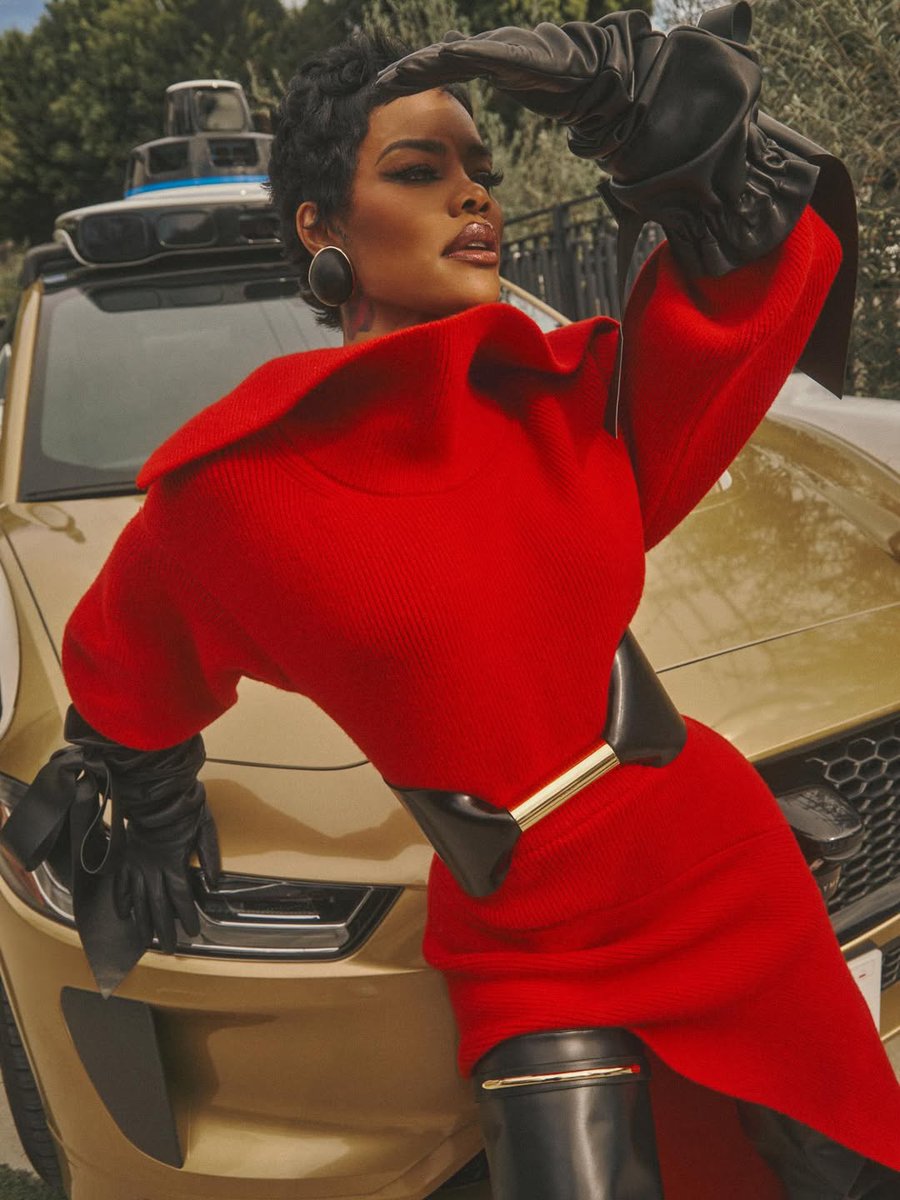 Givenchy tweet media