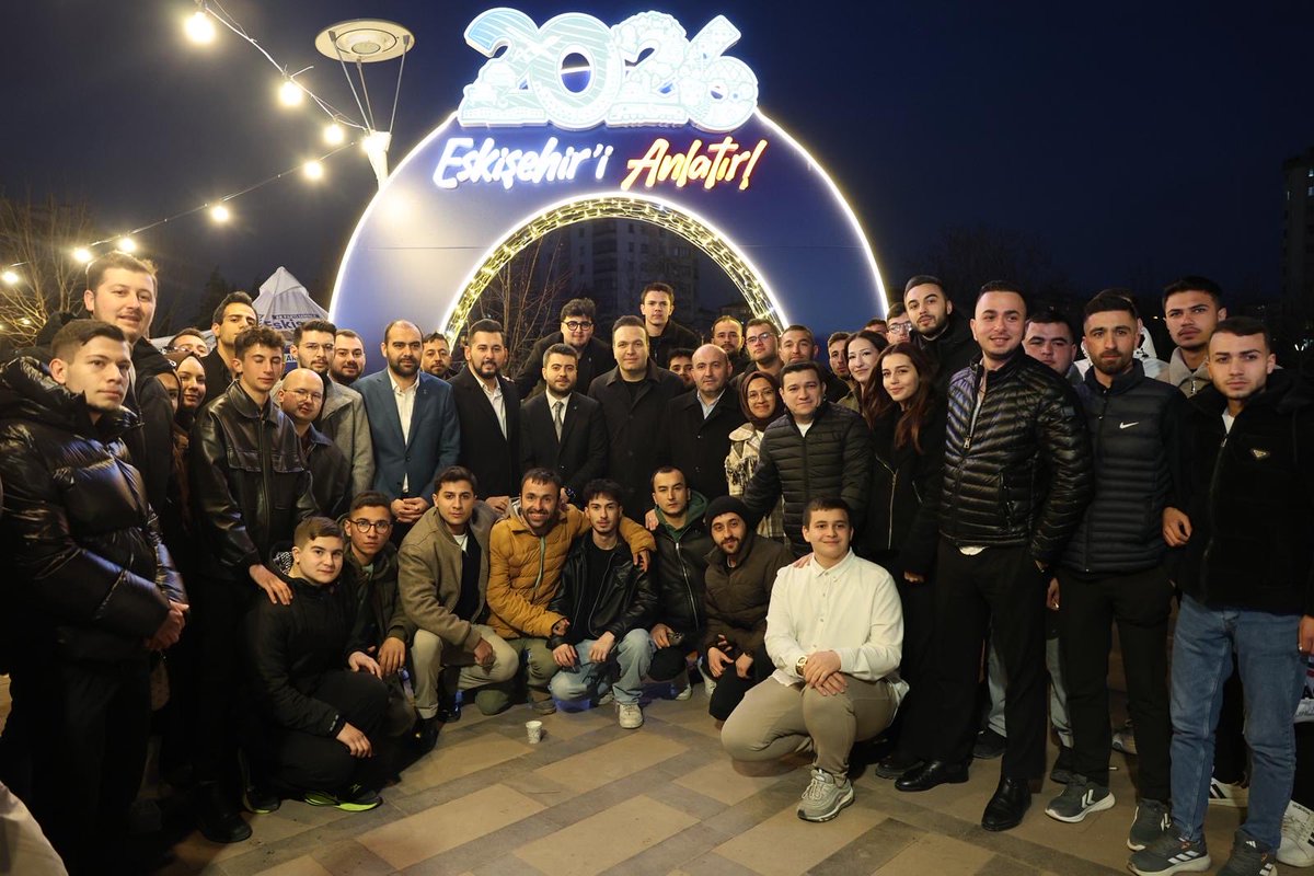 SeyitgaziAKGenc's tweet photo. 𝐆𝐞𝐧𝐞𝐥 𝐁𝐚𝐬̧𝐤𝐚𝐧ı𝐦ı𝐳 𝐘𝐮𝐬𝐮𝐟 𝐈̇𝐛𝐢𝐬̧ 𝐢𝐥𝐞 𝐠𝐮̈𝐧𝐮̈𝐧 𝐬𝐨𝐧𝐮𝐧𝐝𝐚 𝐠𝐮̈𝐳𝐞𝐥 𝐛𝐢𝐫 𝐡𝐚𝐭ı𝐫𝐚 𝐟𝐨𝐭𝐨𝐠̆𝐫𝐚𝐟ı. 📸 https://t.co/1NqVyo5o4s