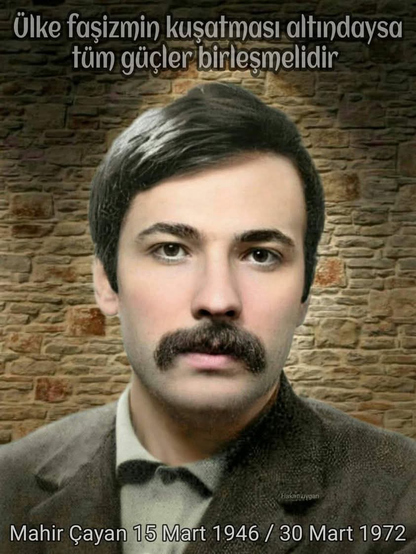 KadriyeHusrevAy's tweet photo. @ufuksuz1 Ben; ne şuralıyım, ne buralı
Ada’lıyım, Ada’lı
Ada’m, ormanlıktır
Dostluk, yoldaşlık
Mertlik ormanı
Bütün Ada’mı kaplar, erdemin güneşi
24 saat aydınlatır adamı
Biz Ada sakinleri, bilmeyiz karanlığı
#MahirCayan https://t.co/d3Jfm7gDva