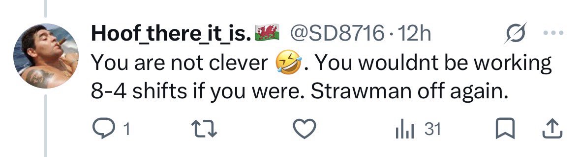 Llyr Casnewydd tweet media