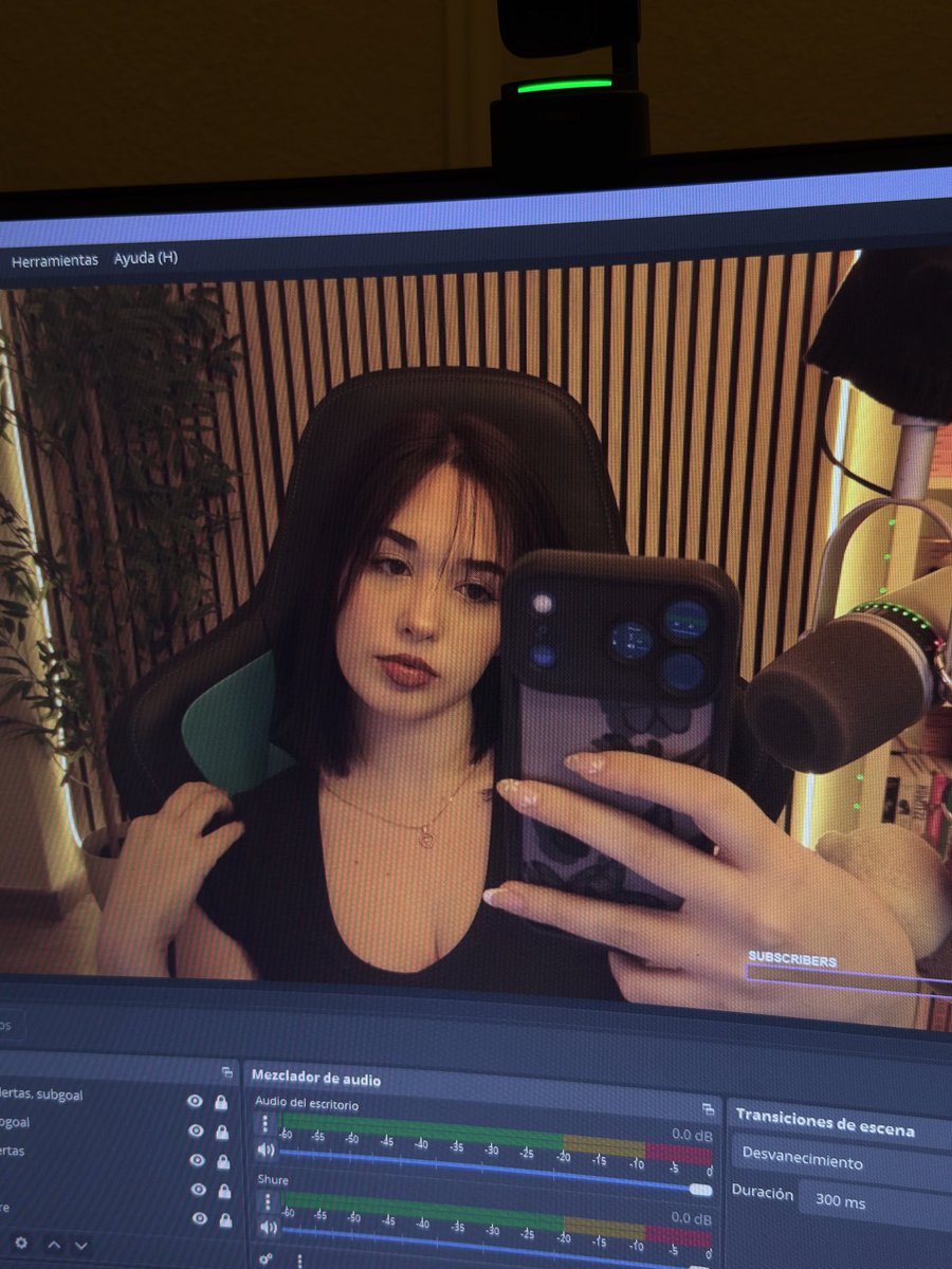 andrea :) tweet media