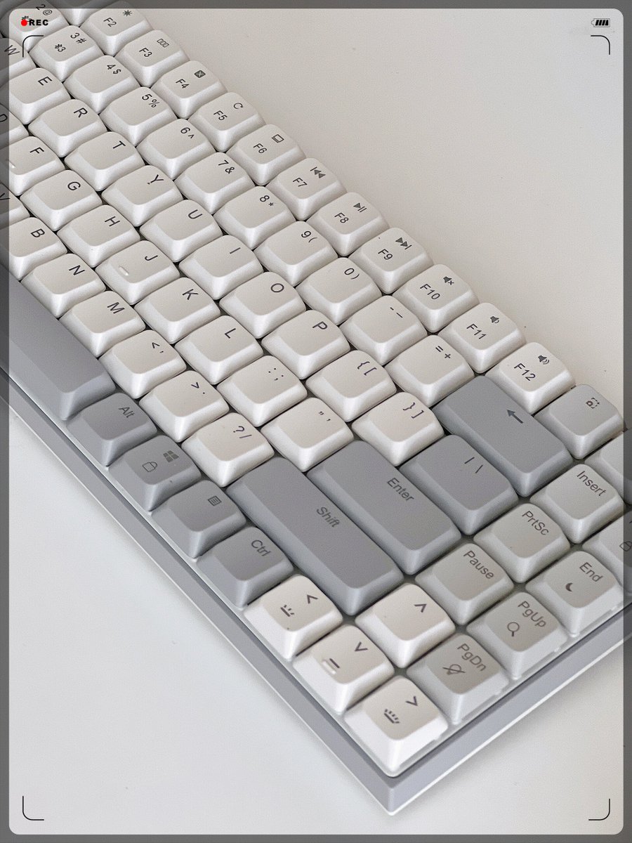 sabrina judd tweet media