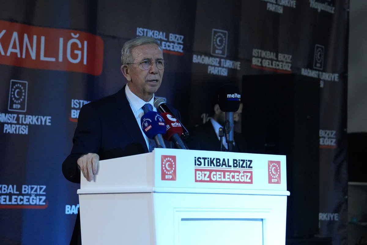 huseyinbas_BTP's tweet photo. Bu akşam  Ankara İl Teşkilatımızın düzenlediği iftar programında Ankara Büyükşehir Belediye Başkanımız Sn. Mansur Yavaş’la ve Ankaralı hemşerilerimize bir araya geldik.
Kardeşliği, birliği, huzuru, barışı, adaleti konuştuk. 
Katılan herkese çok teşekkür ederim. https://t.co/hfD3EnsQpb