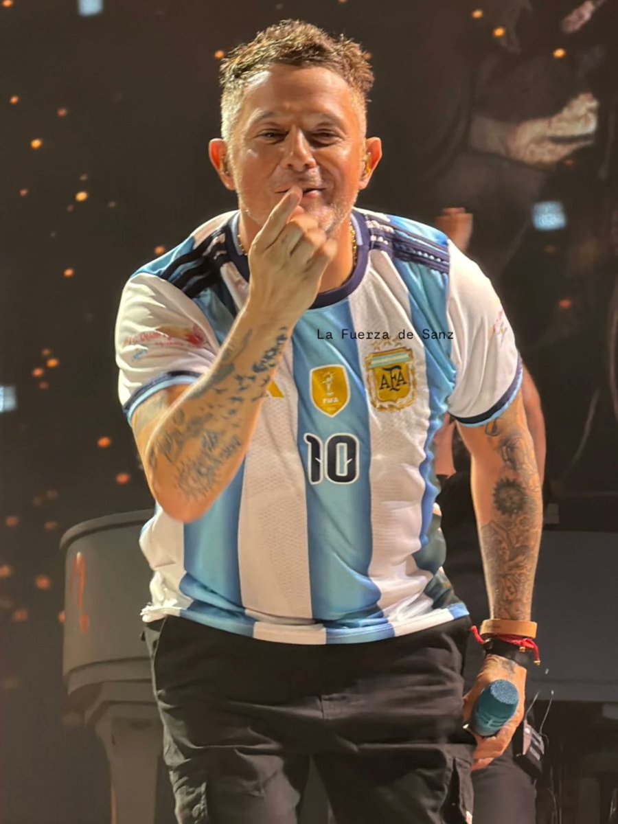 La Fuerza de Sanz AR ♪❤ 🇦🇷 tweet media