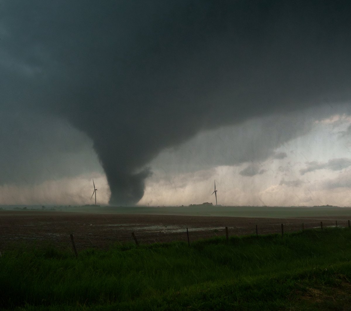 miwx97's tweet photo. Greenfield EF4. Hard to beat the tornado with some of the highest wind speeds ever recorded by radar https://t.co/0yhM8A8Wz5