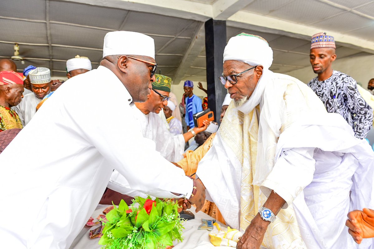 Hon. Teslim Igbalaye tweet media