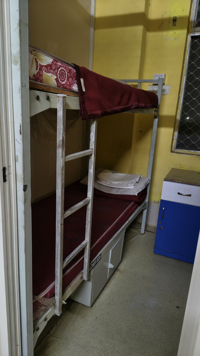 Vigneshwar_Ch's tweet photo. The dormitory beds are suffocating. Paid for a Deluxe room, got dust and spider webs. IRCTC needs to inspect its contractors immediately! 
With this experience I learnt that one shouldn't trust IRCTC services without personal checking. (2/2) https://t.co/bBsU6X29jk