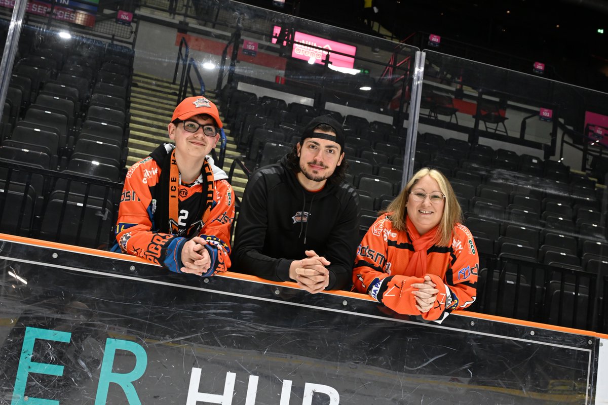 steelershockey's tweet photo. Congratulations to Charlie who won our signed programme on Saturday and got to meet Cole Shudra on the bench after the game 🧡🏒

#SteelersHockey https://t.co/IMJiqoicXl