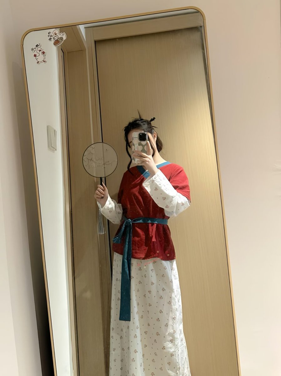 严老师不严 tweet media