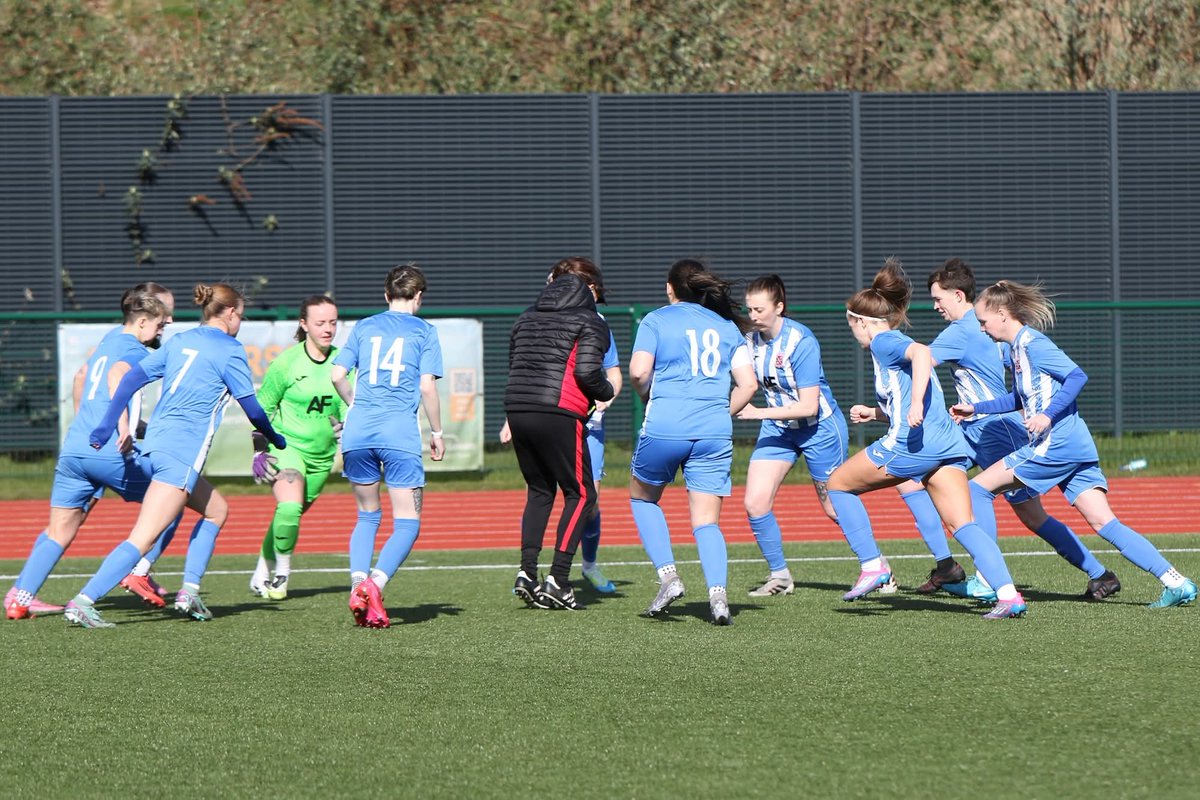 Glenrothes Strollers Ladies FC tweet media