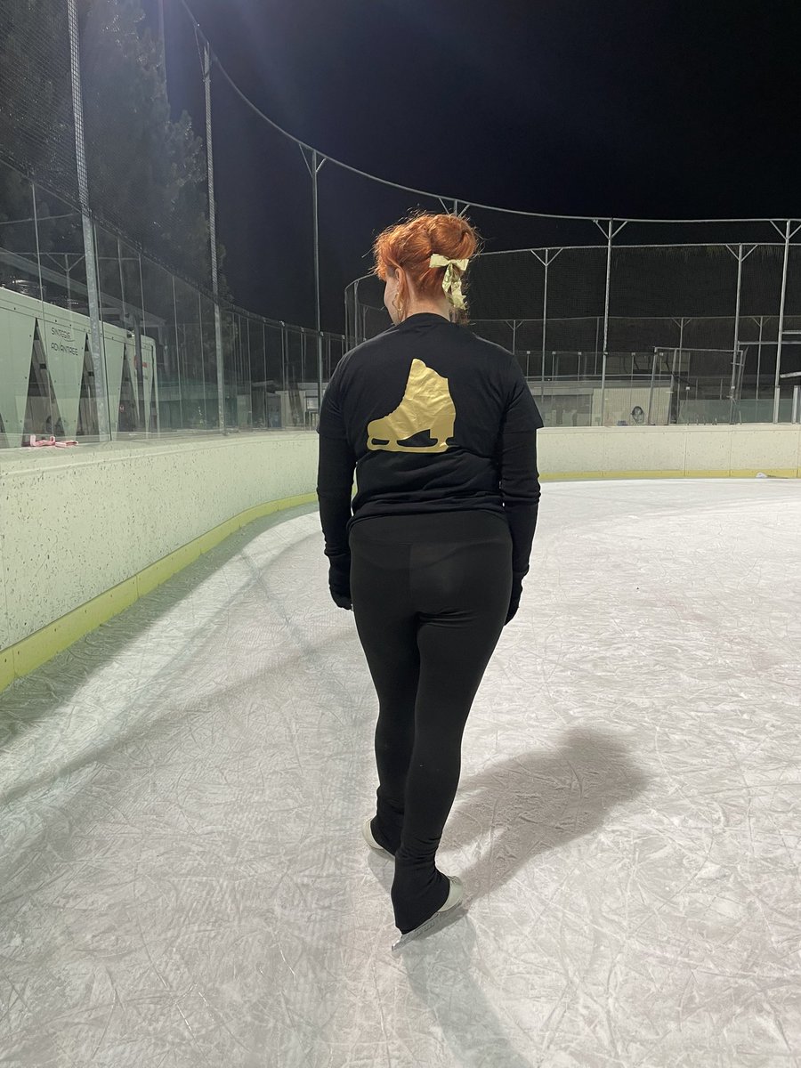 hyunderttausend's tweet photo. Did a thing today!!! (performed in my skating club‘s annual end of season showcase) https://t.co/L7Lt9PwRH6