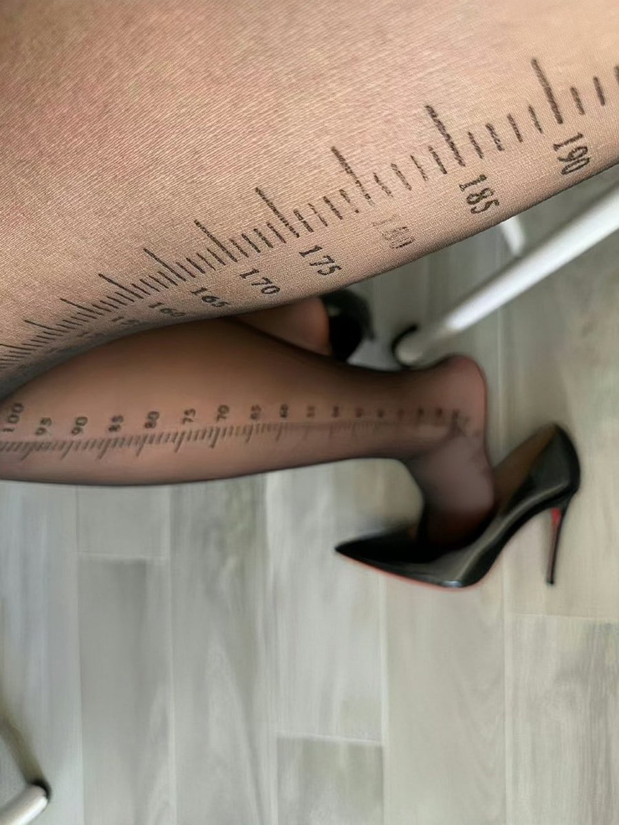 片刻柔情它骗不了人 tweet media