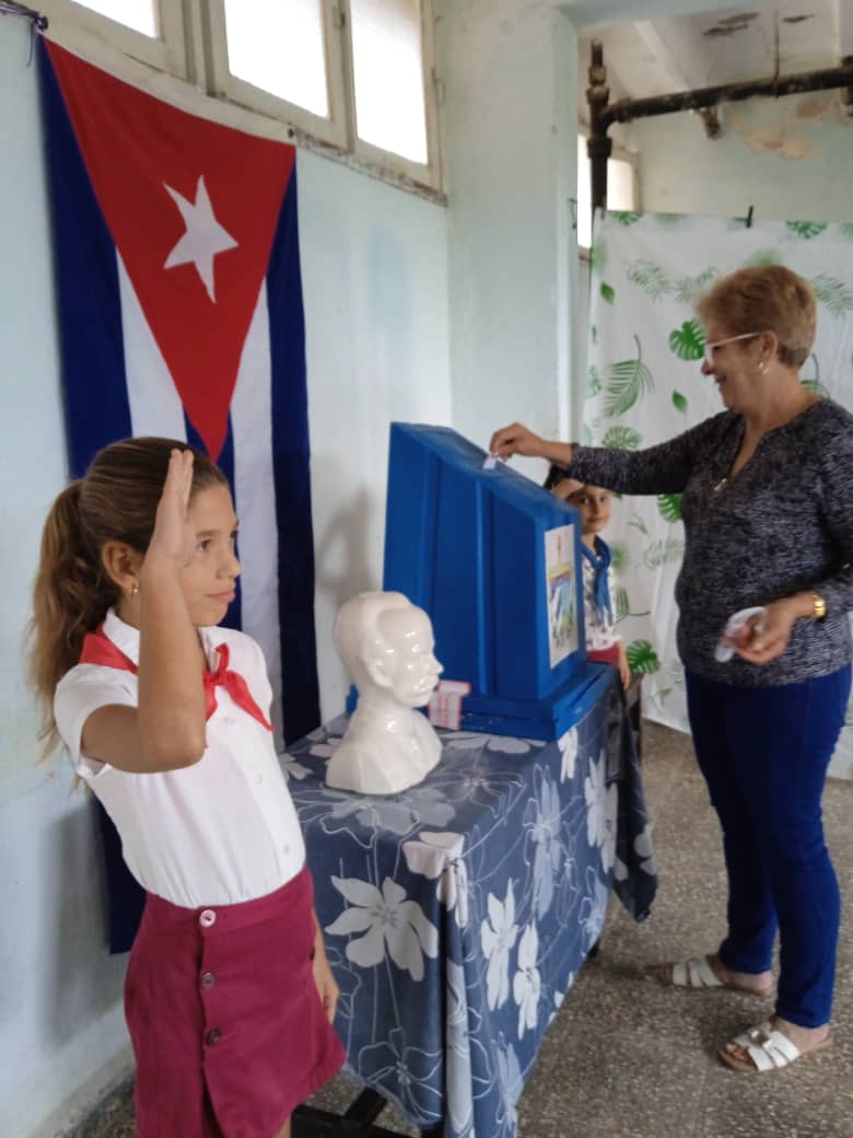RaquelGarc78827's tweet photo. Elecciones Parciales,en la Circunscripción # 2 del Consejo Popular Encrucijada Norte,Municipio Encrucijada,,para cubrir la vacante, para Delegado a la Asamblea Municipal del Poder Popular
#PoderDelPueblo
#SomosPoderPopular https://t.co/QL5wSpF6fl