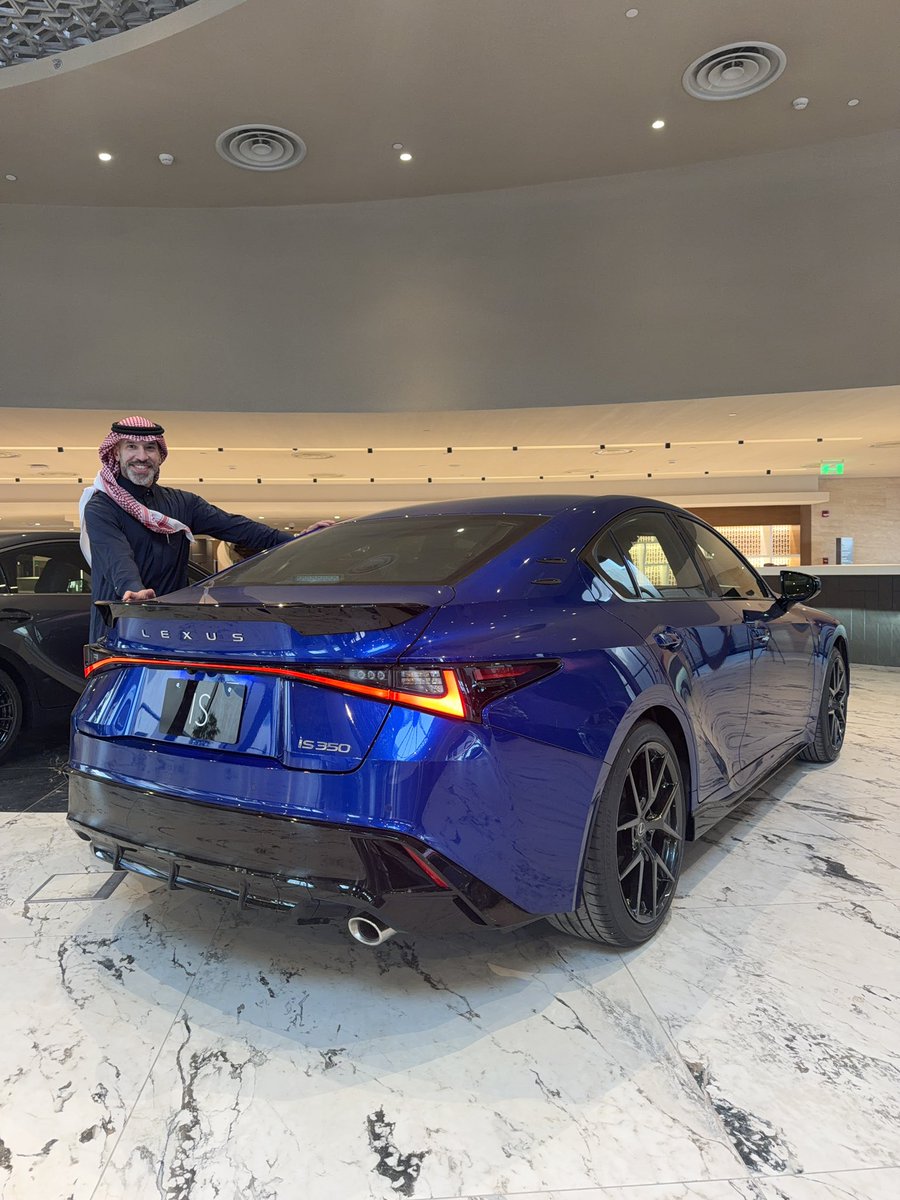 اوتو كاتش مع م. هاني داغستاني tweet media