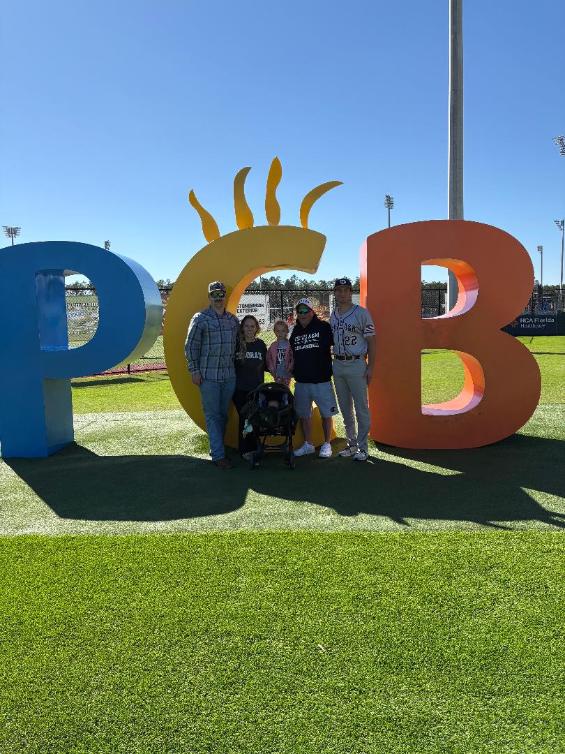 DCanter4's tweet photo. Baseball and beaches with the family in Panama City beach Florida for spring break last week. So awesome!! https://t.co/N8usvqR37Z