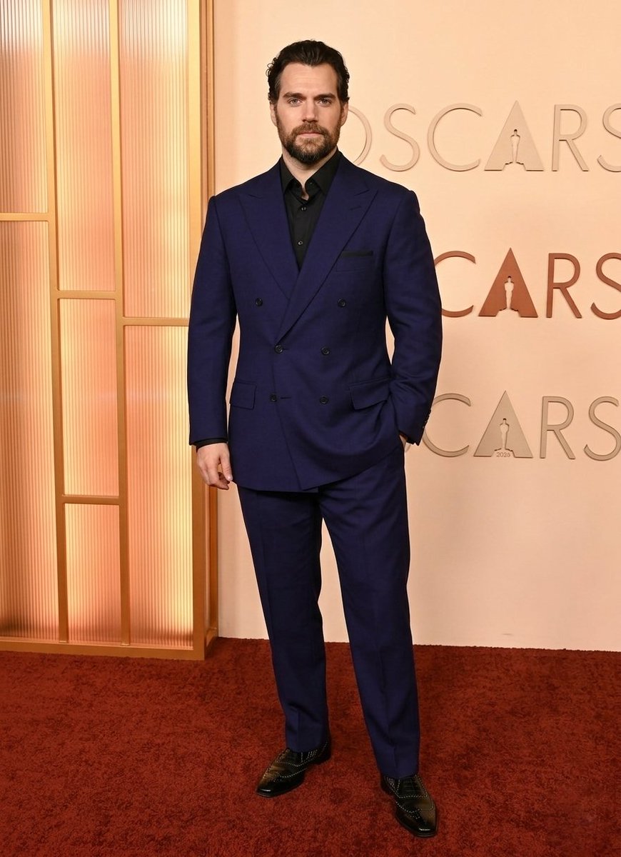 Henry Cavill's fake pr manager tweet media