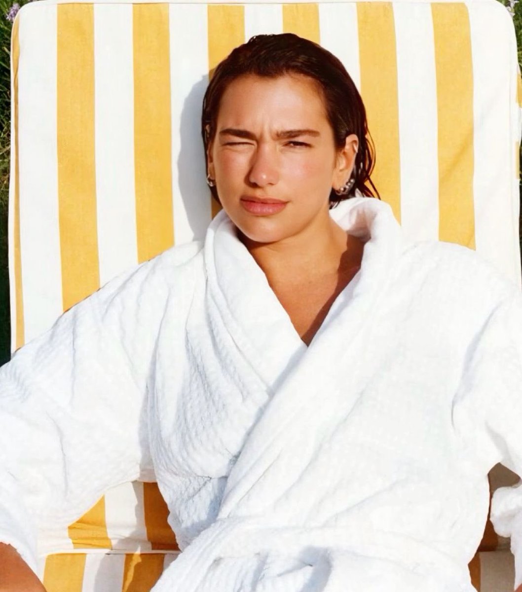 Update Dua Lipa tweet media