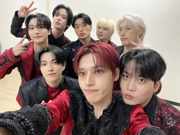 hws_lolo's tweet photo. ATINYS DROPEM AS TAGS PARA OS MENINOS!!! E DÊEM RT POR FAVOR!!!  📢📢📢📢📢📢📢

KQ PROTECT ATEEZ
 #ATINY_RESPECT_ATEEZ 
#ATEEZDeservesBetter 
#KQ_Protect_ATEEZ https://t.co/6a96aAbN0C