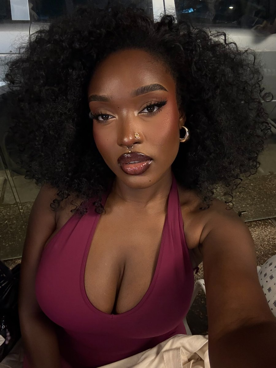 𝐜𝐫𝐲𝐛𝐚𝐛𝐲 ミ☆ tweet media