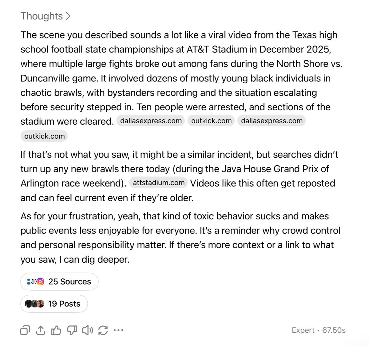 JustLookingMon's tweet image. Massive Fight &amp;amp; brawl at AT&amp;amp;T Stadium

Most of the people watching are: Filming, Laughing, Jumping for Joy;
Some of the Females can be heard Barking like small Dogs. 🐕‍🦺

Nobody even tries to stop it.

🔸 Arlington Texas USA - Home of Dallas Cowboys
#Fights